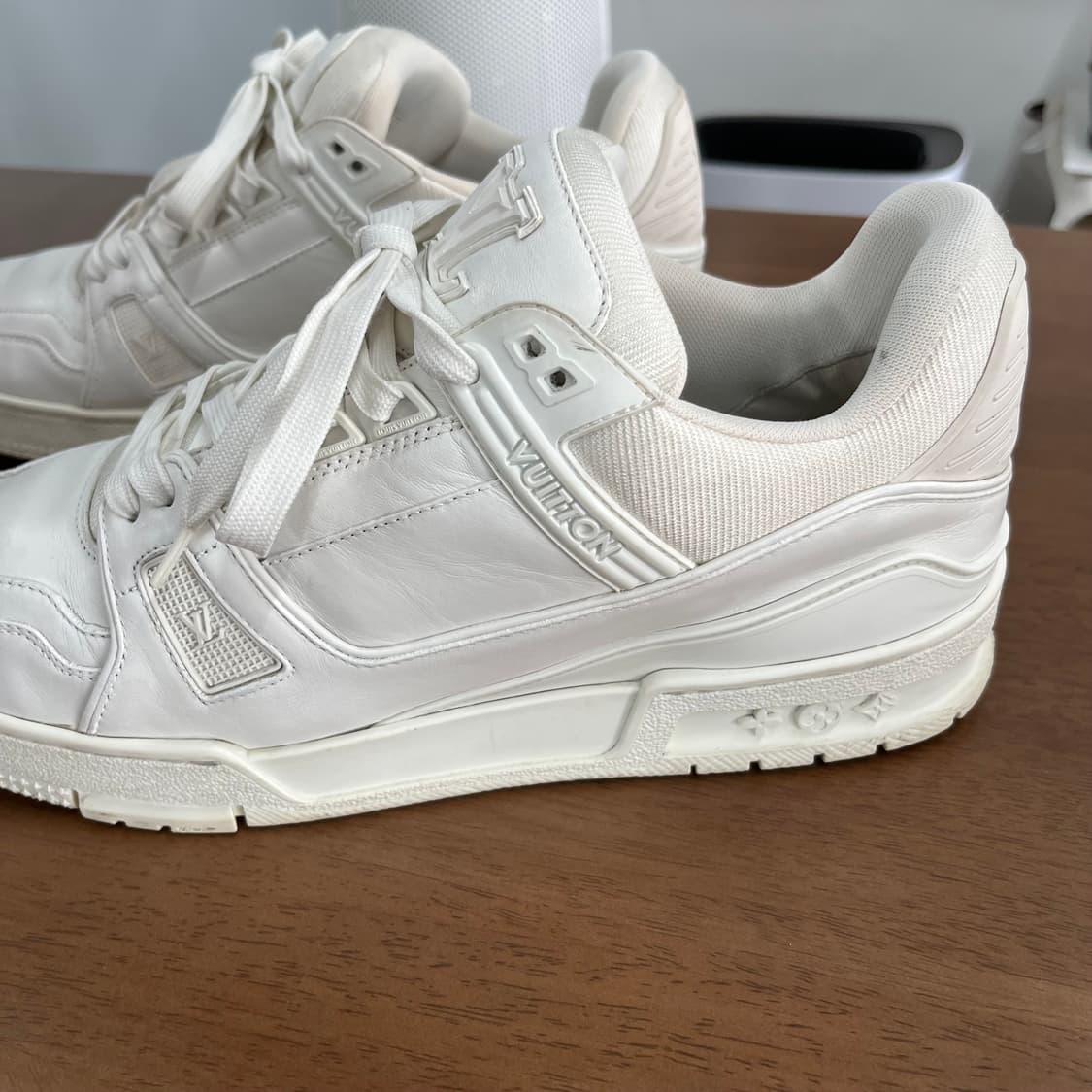 루이비통 LV 트레이너 스니커즈 로우탑 9 상품이미지2