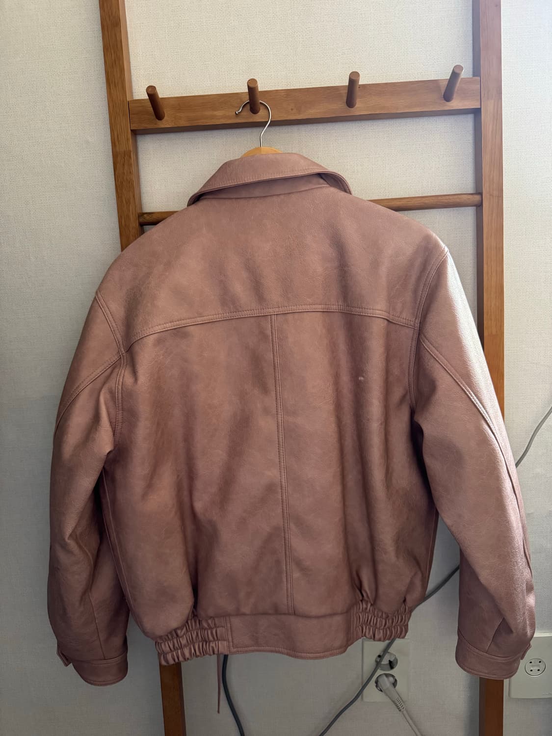 더센토르 로즈 코사지 레더 자켓 핑크 상품이미지4