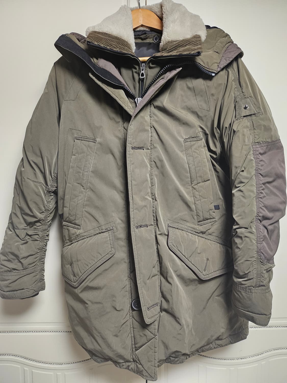 시리즈 나누크 다운 점퍼 95 사이즈 상품이미지1