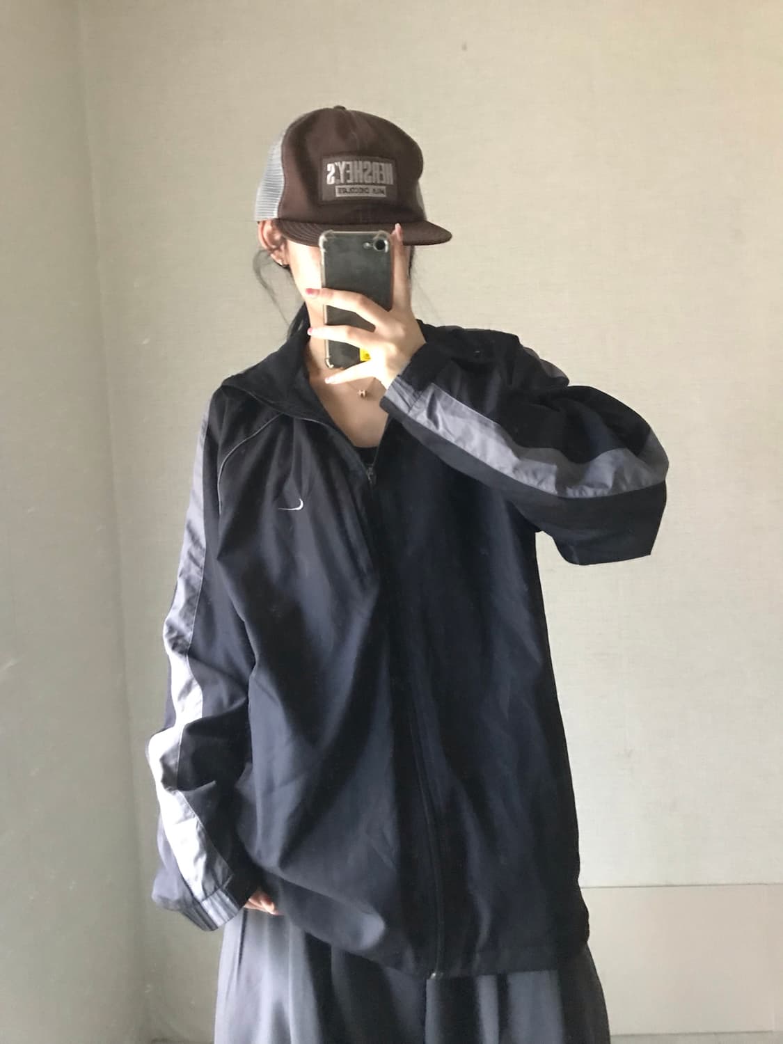 나이키 블랙 오버핏 바람막이 상품이미지1
