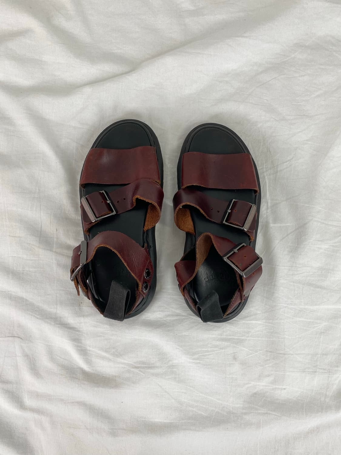 닥터마틴 그리폰 버건디 레더 샌들 220 <17> 상품이미지2