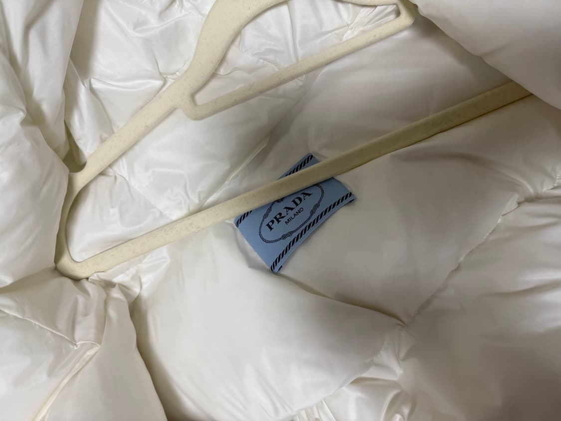 프라다 패딩 상품이미지5