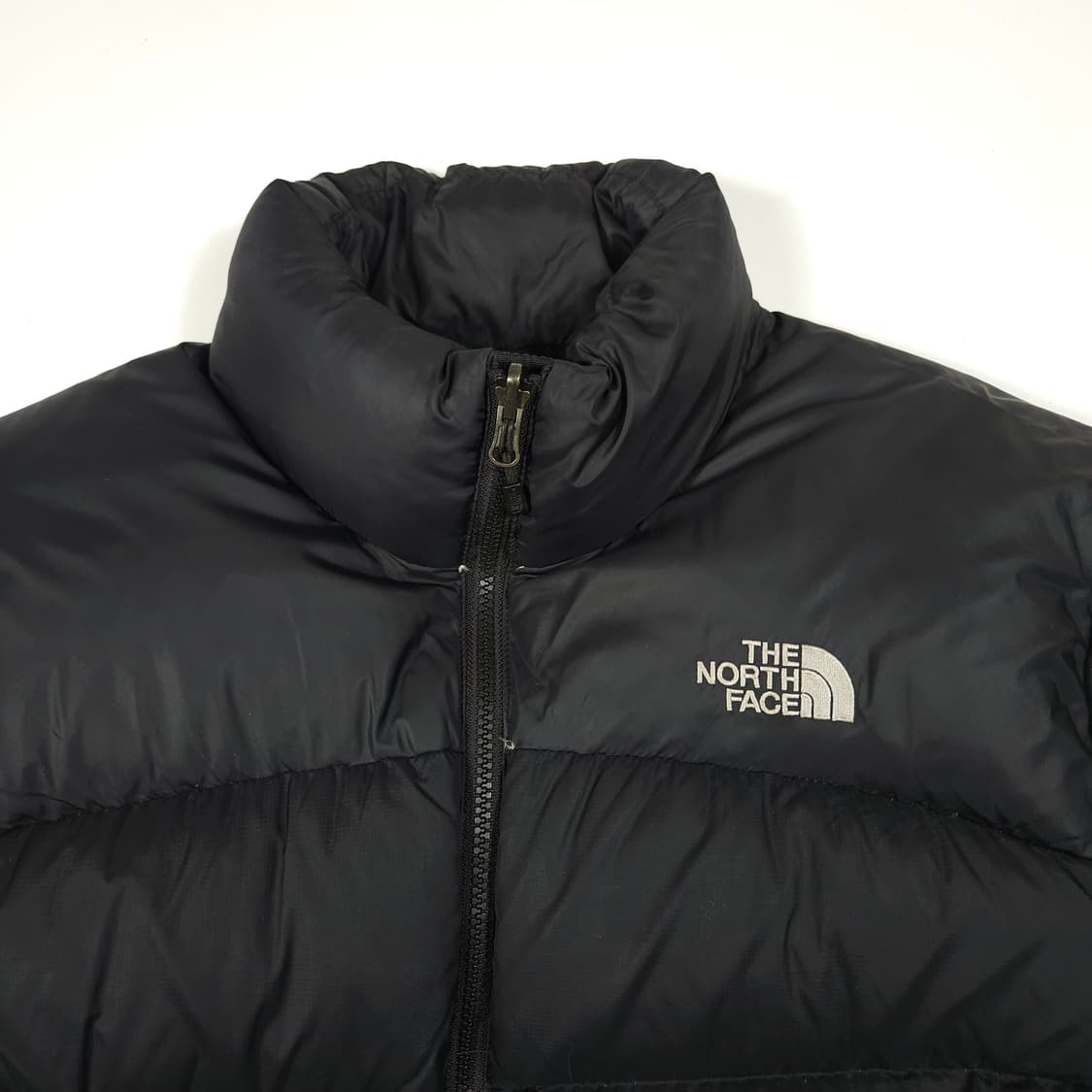 노스페이스 700 눕시 패딩 블랙 상품이미지2