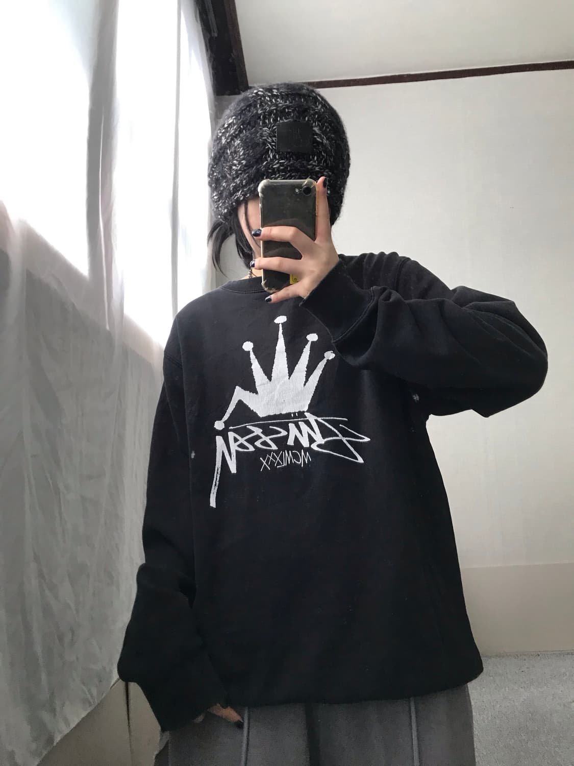 스투시 크라운 맨투맨 상품이미지1