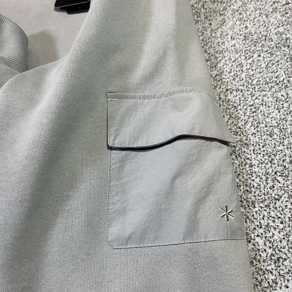 스노우피크 맨투맨 상품이미지3