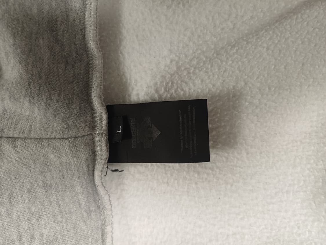 데상트 기능성 트레이닝 후드 집업 (L사이즈/그레이) 상품이미지6