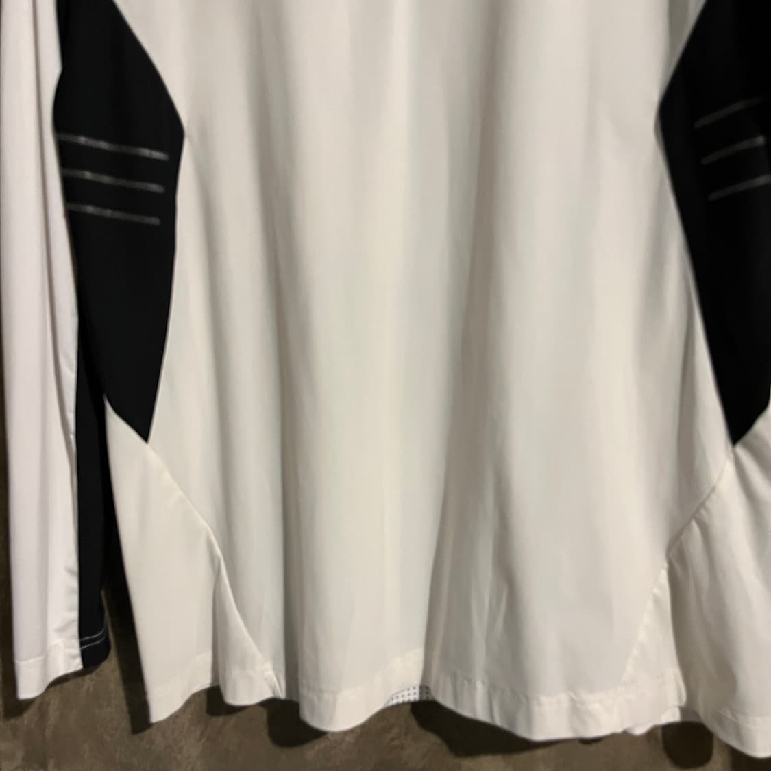 와이드앵글 긴팔카라티 상품이미지3