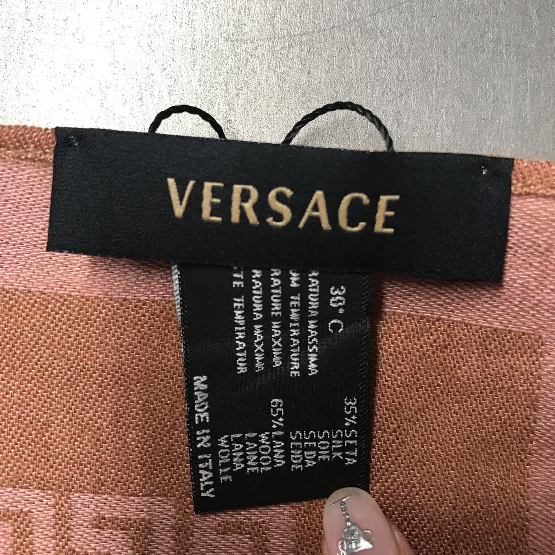 베르사체 메두사 실크 스카프 상품이미지7