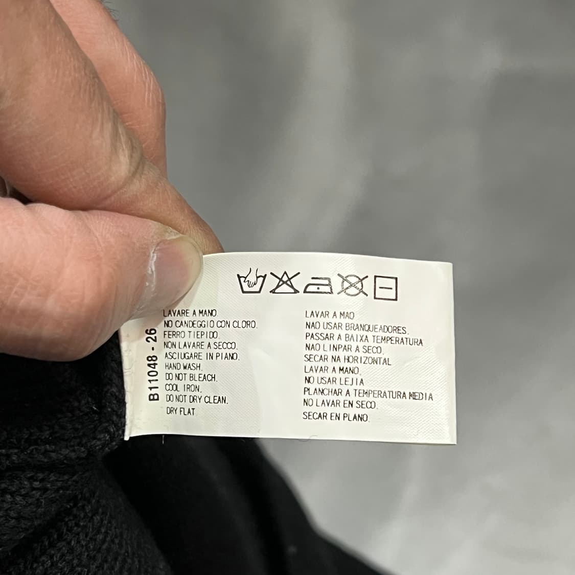  엠포리오 아르마니 스팽글 니트 y15814 상품이미지7