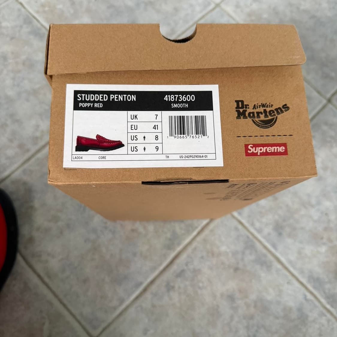 닥터마틴 x 슈프림 스터드 펜톤 로퍼 레드 260 상품이미지5