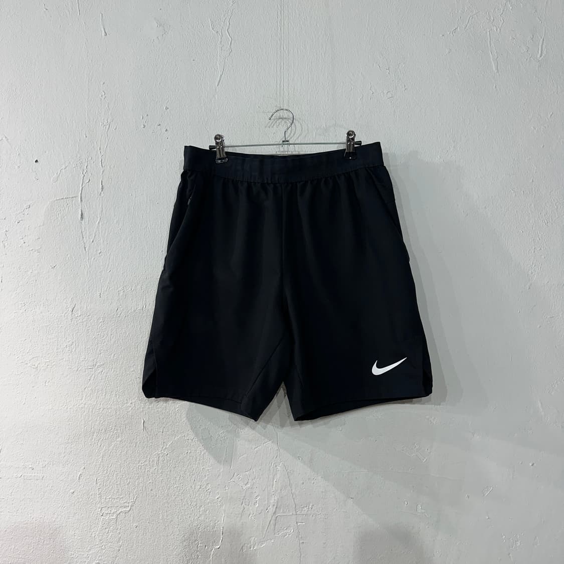 나이키 드라이핏 반바지 L 상품이미지1