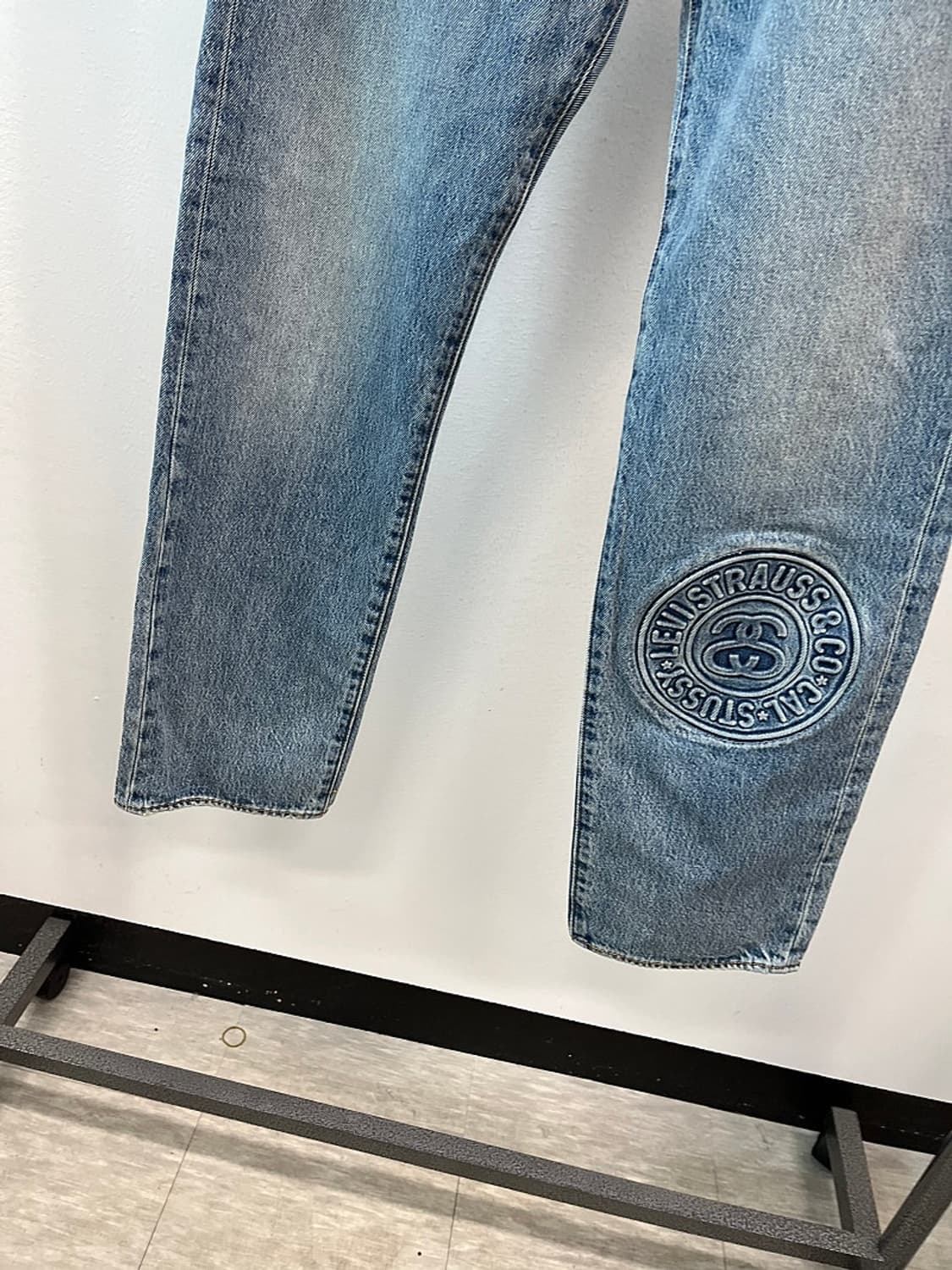 34) 스투시x리바이스 엠보스드 501 인디고 상품이미지2
