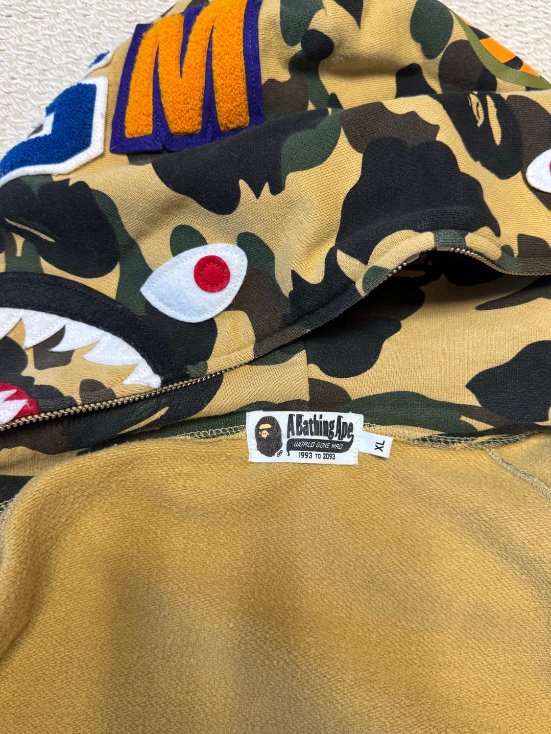 베이프 샤크 후드집업 황계 XL 상품이미지8