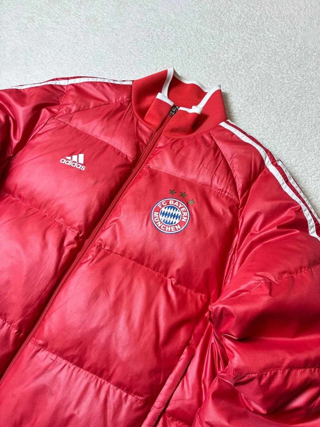 아디다스 뮌헨 덕다운 3s 푸퍼 패딩 PN6739 상품이미지2