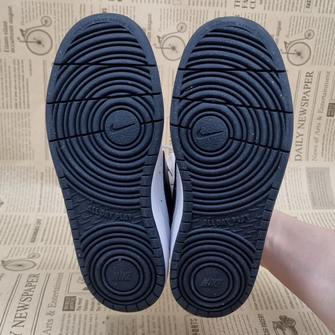 나이키 코트 버로우 여성운동화235 상품이미지3