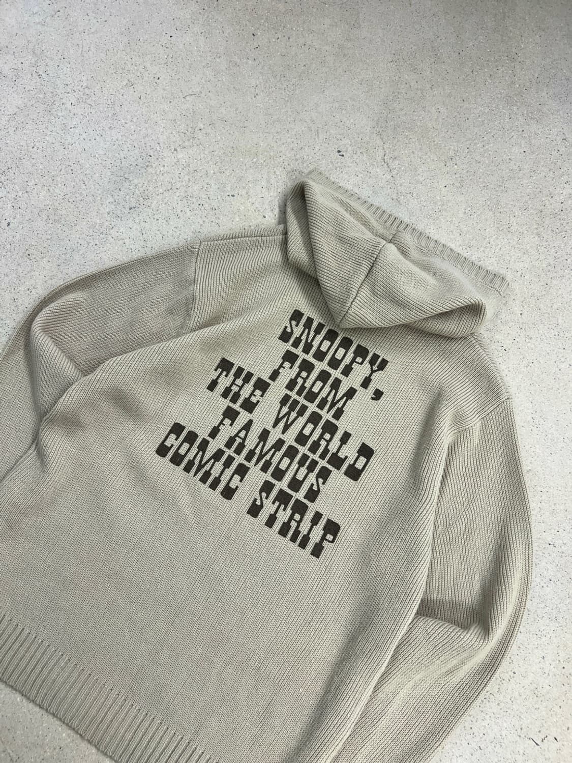 피너츠 스누피 빅로고 후드 니트 상품이미지5