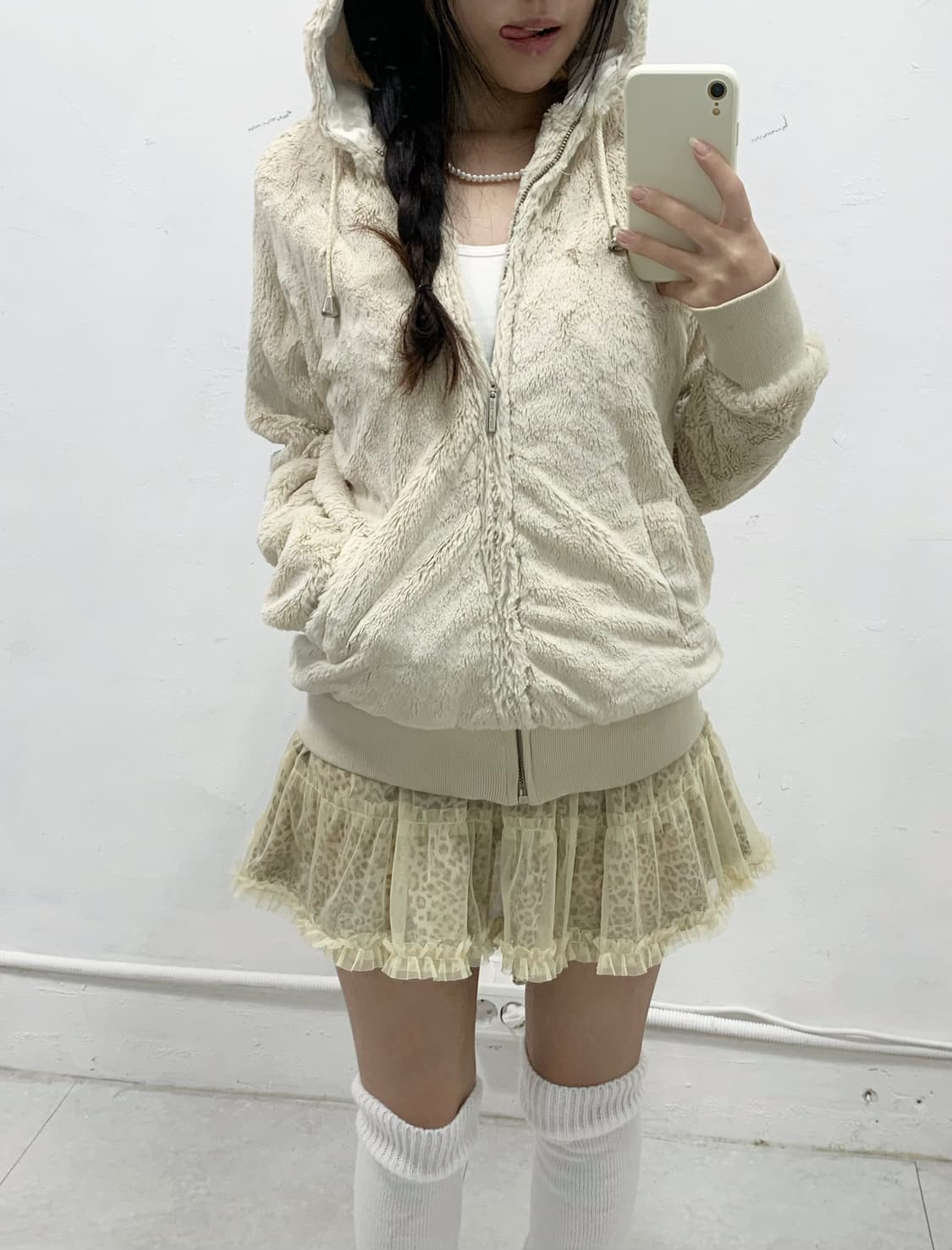 [CECIL MCBEE] 세실맥비 코리락쿠마 폭닥 퍼 후드집업 상품이미지3