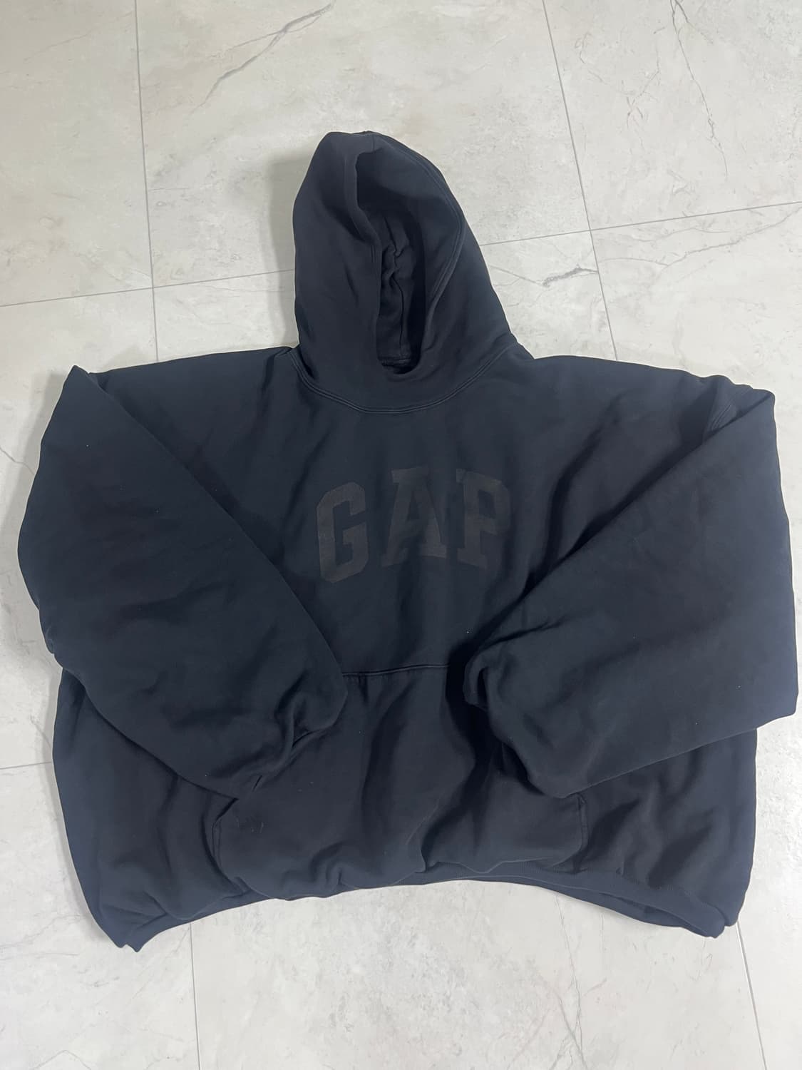 이지 갭 엔지니어드 바이 발렌시아가 도브 후드 워시드 블랙 상품이미지4