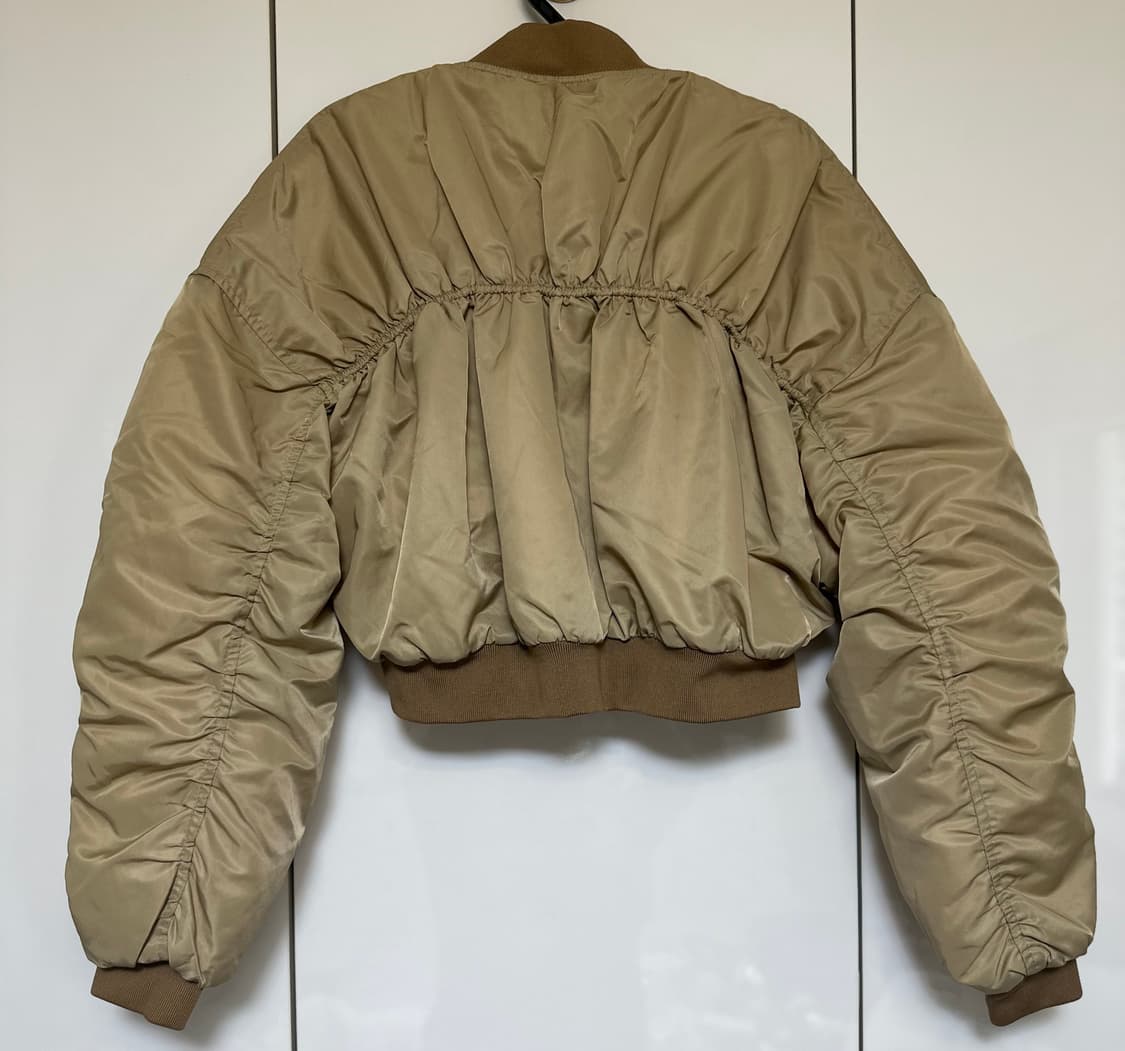 누빔크롭 봄버 자켓 상품이미지5