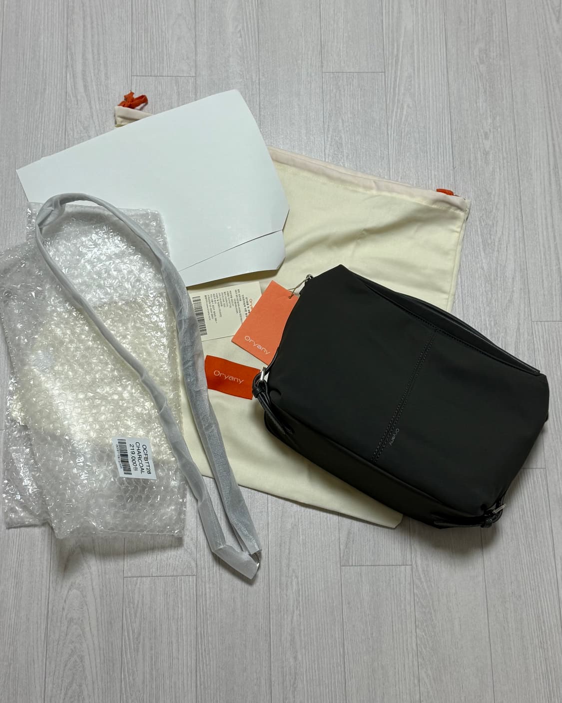 오야니 마리 토트백 챠콜 상품이미지4