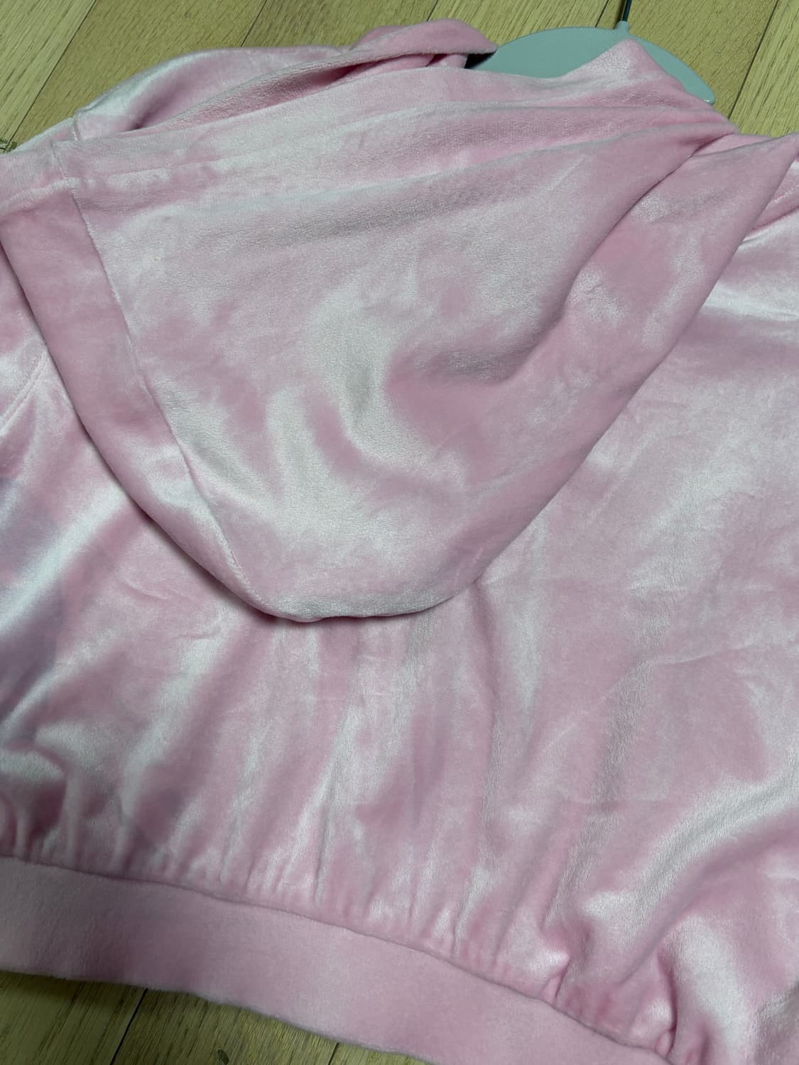 H&M 핑크 벨벳 크롭 후드집업 L 상품이미지4