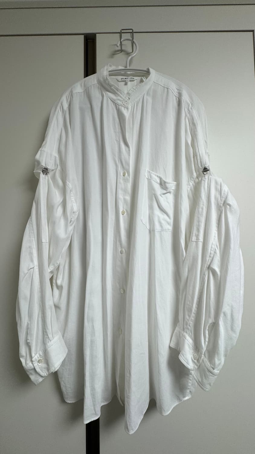 [L] 헬무트랭 오픈 백 코튼 셔츠 (슬리브 컨트롤) 남여 모두 착용 상품이미지2