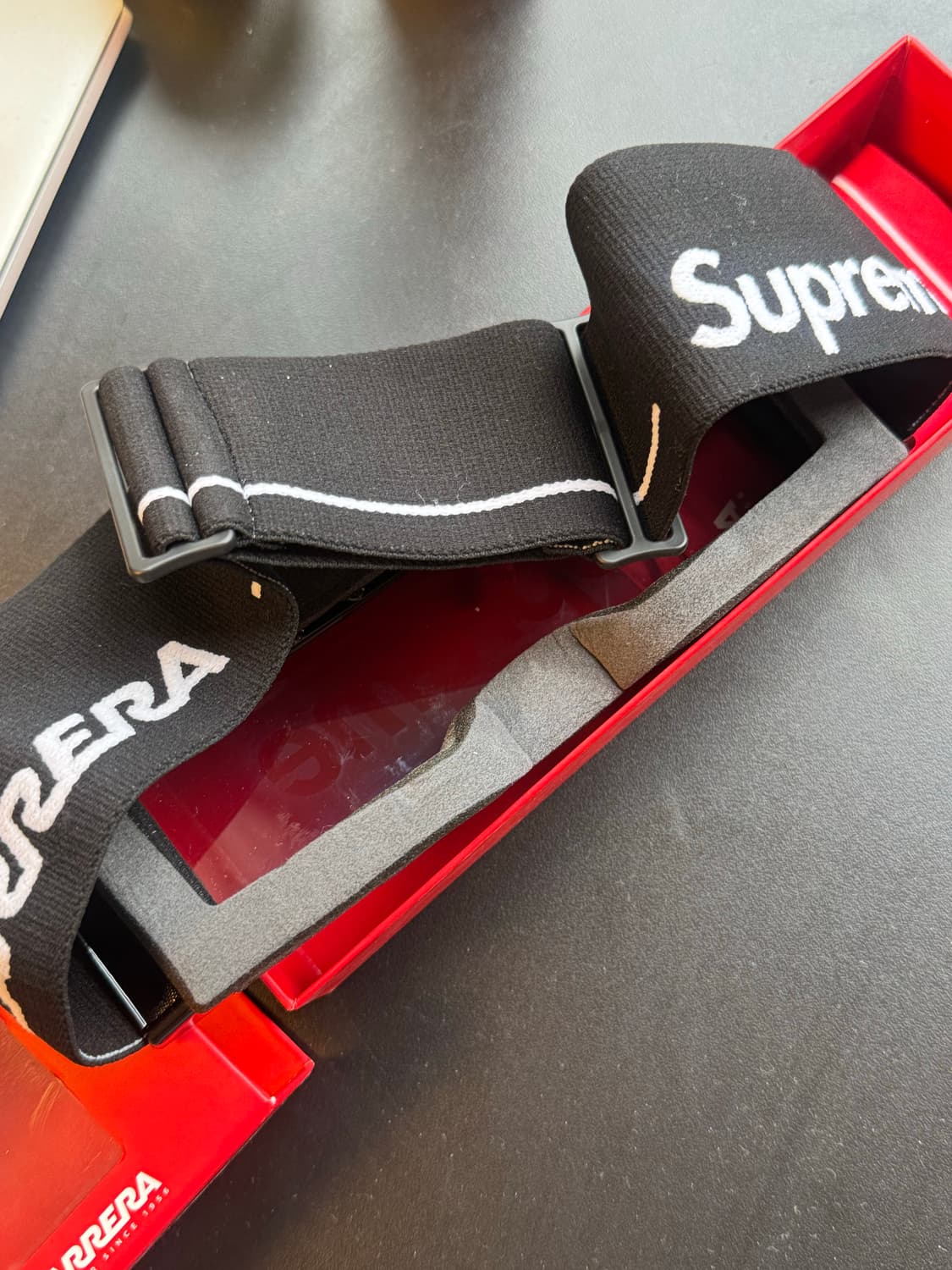 슈프림 x 카레라 오버탑 고글 블랙 21FW 상품이미지2