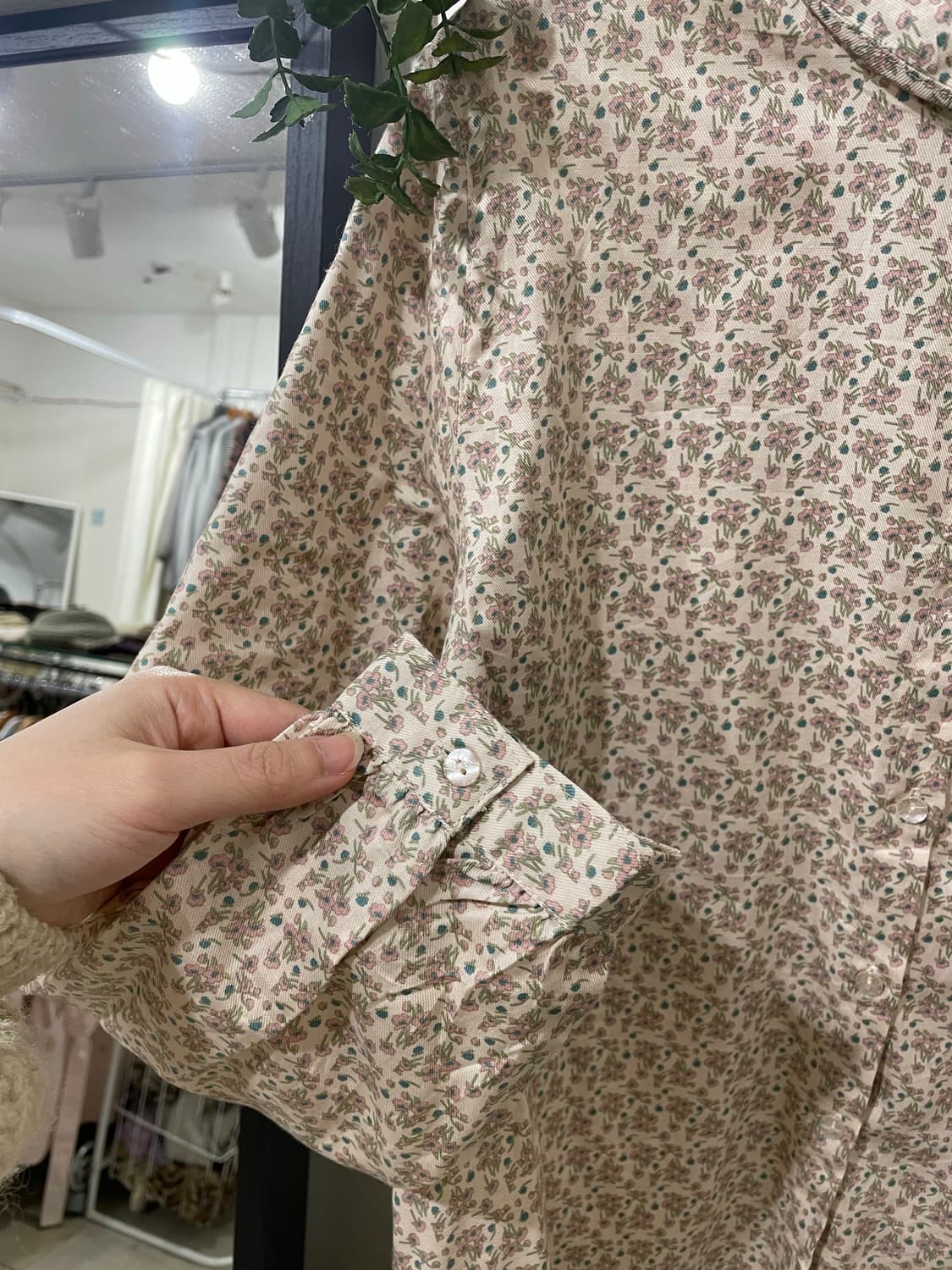 잔꽃 둥카라 셔츠 블라우스 상품이미지9