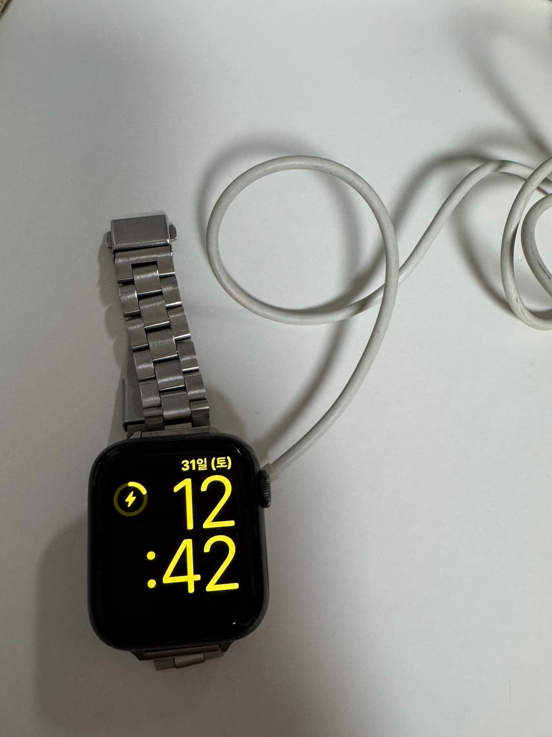 애플워치6 40mm GPS 알루미늄 배터리효율 84 충전케이블 포함 상품이미지2