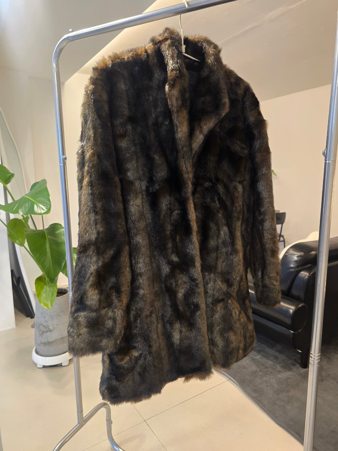 브라운 페이크밍크 롱코트 상품이미지5