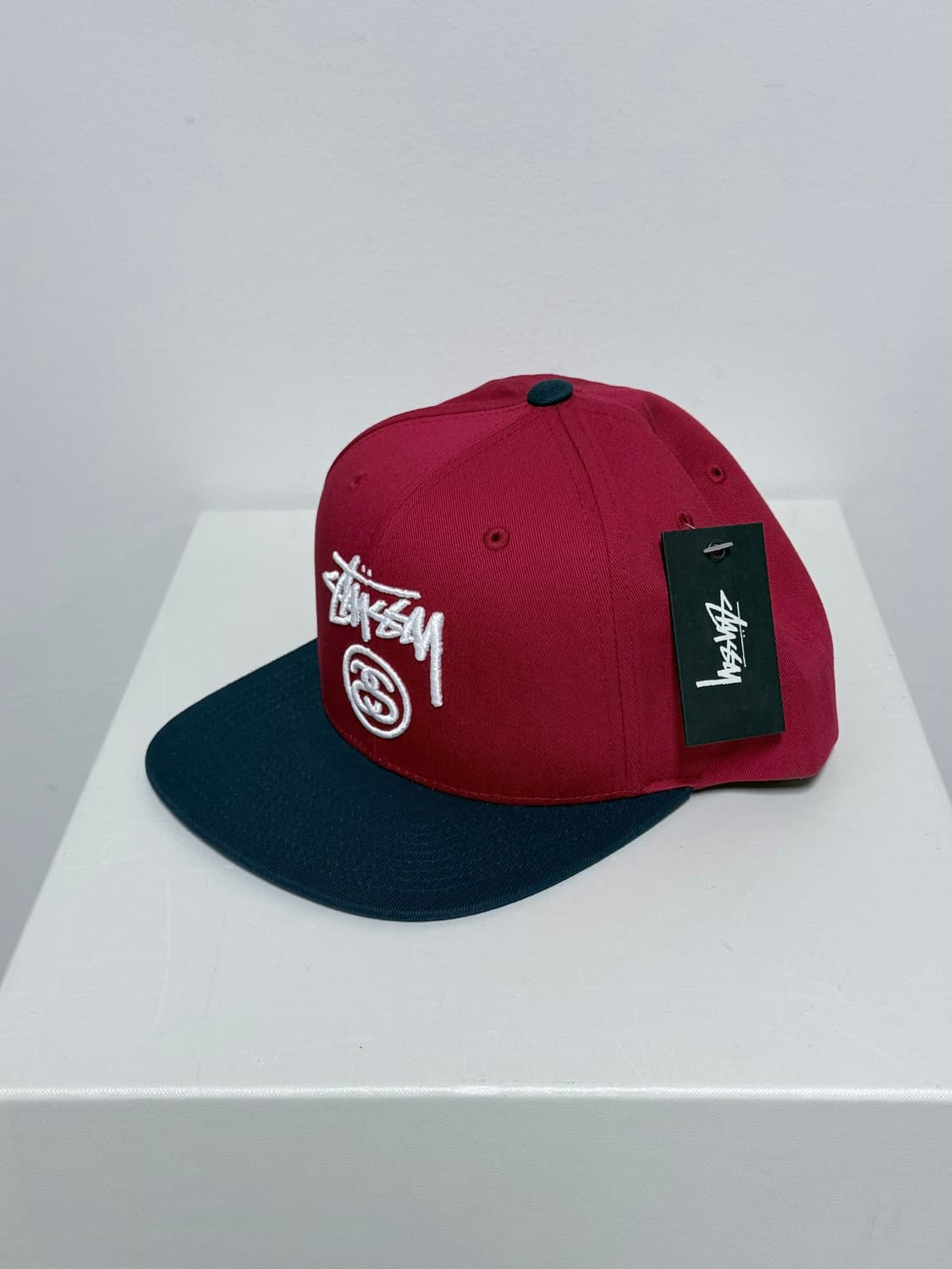 [FREE] 스투시 스탁캡 레드 네이비 볼캡 스냅백 상품이미지1