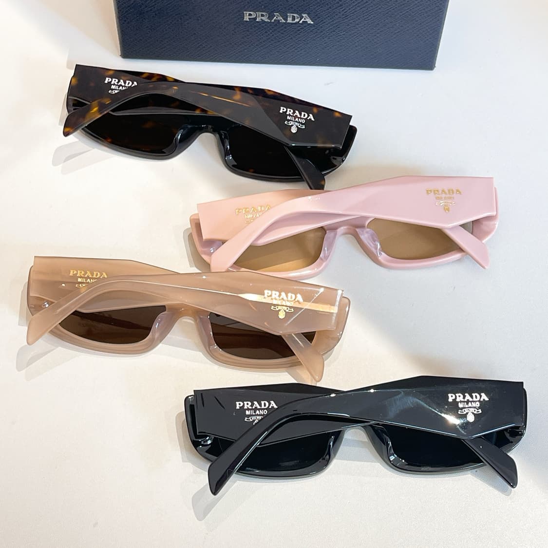 프라다 심볼 선글라스 슬레이트 4가지 배색 상품이미지9
