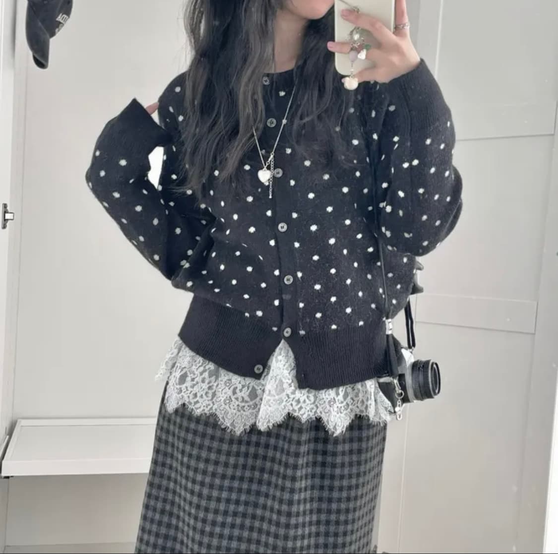[빈티지] 챠밍 도트 라운드 니트 가디건 상품이미지2