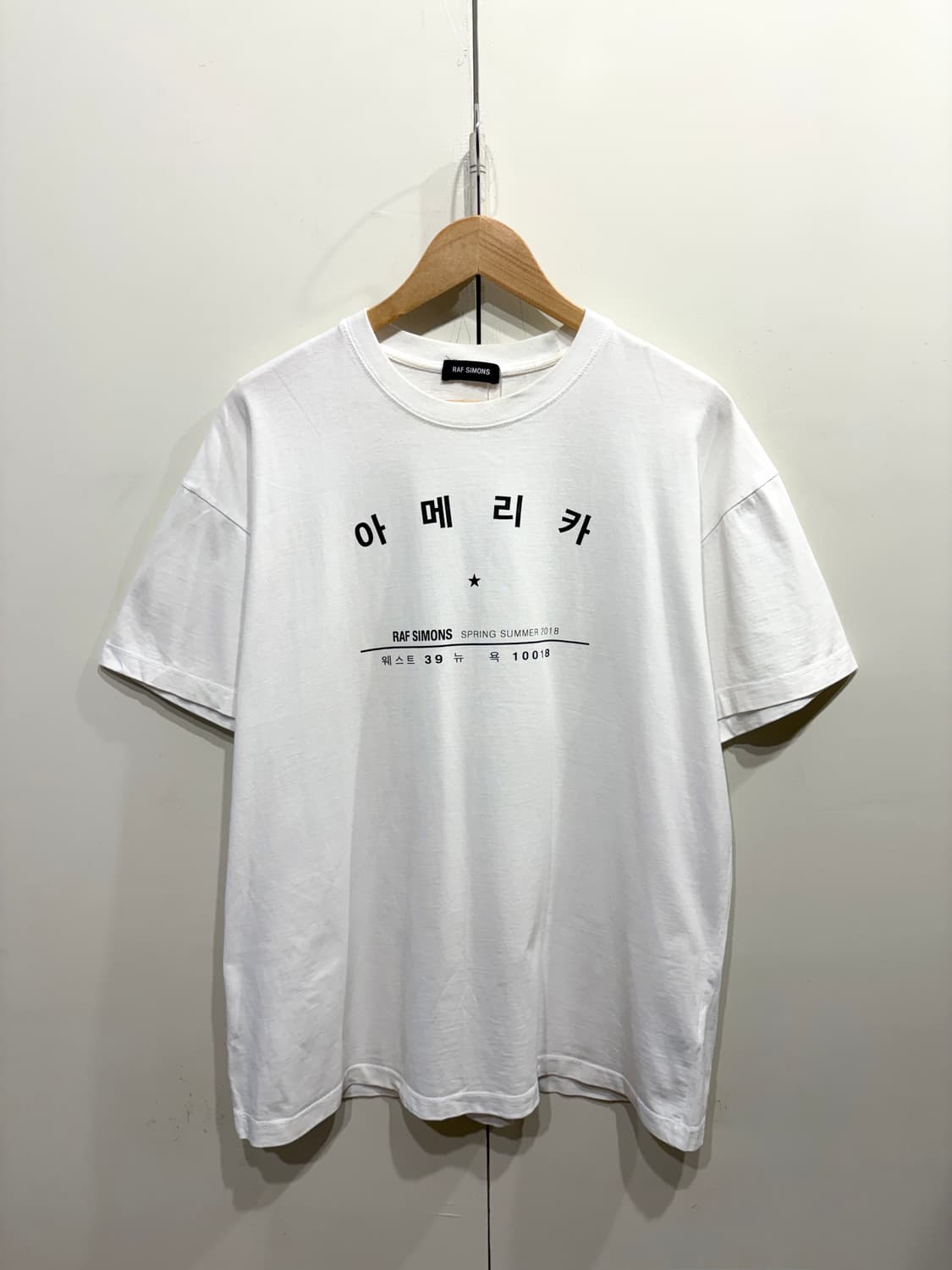 18SS 라프시몬스 아메리카 반팔 티셔츠 상품이미지1