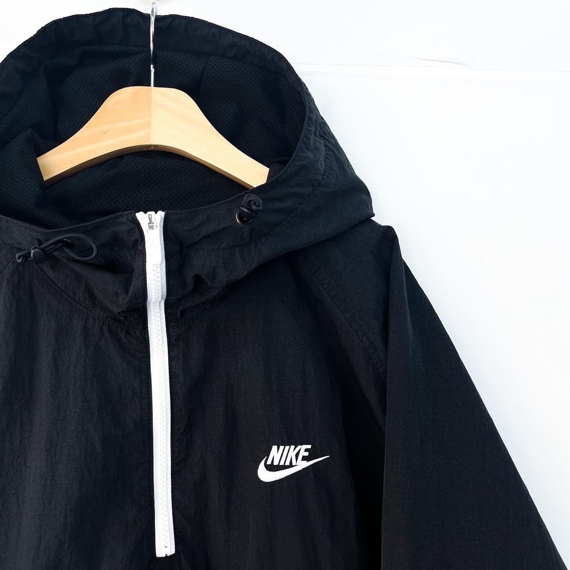 나이키 NSW 스우시 블랙 나일론 풀오버 우븐 아노락 상품이미지4