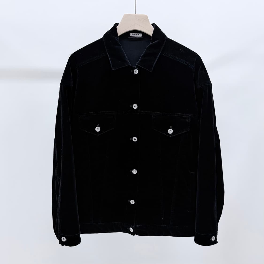 [S+급/36] 미우미우 벨벳 블루종 자켓 오버핏 블랙 상품이미지1