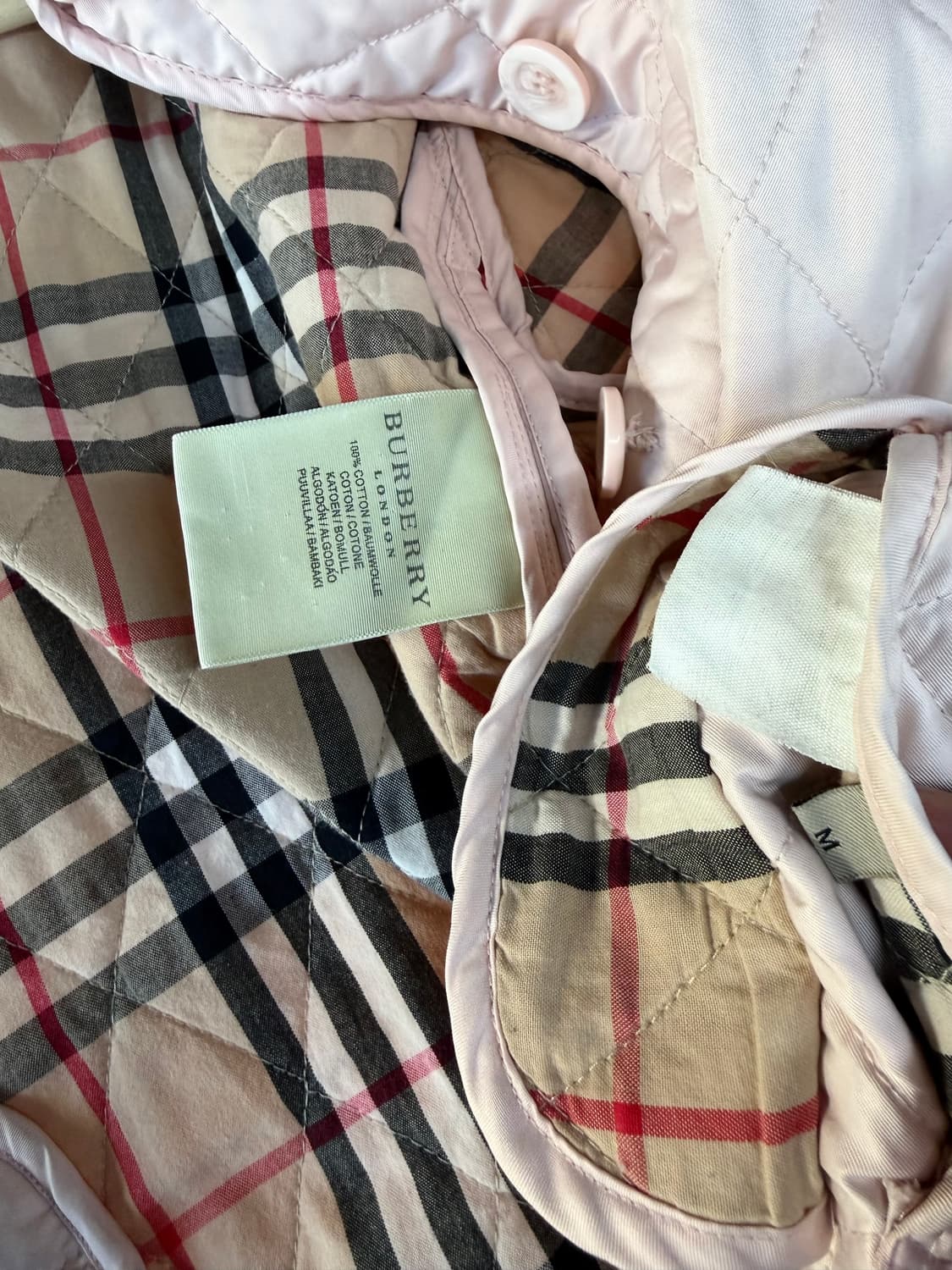 M/ 버버리 퀄팅 노바체크 경량 패딩 상품이미지8