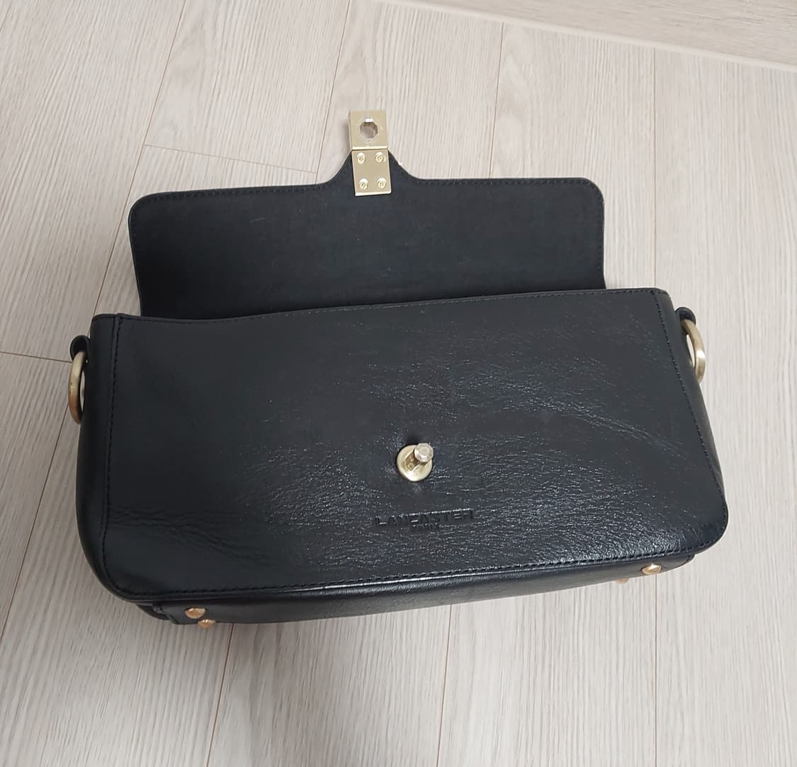 랑카스터 Lancaster 레전드 호라이즌 바게트백 상품이미지8