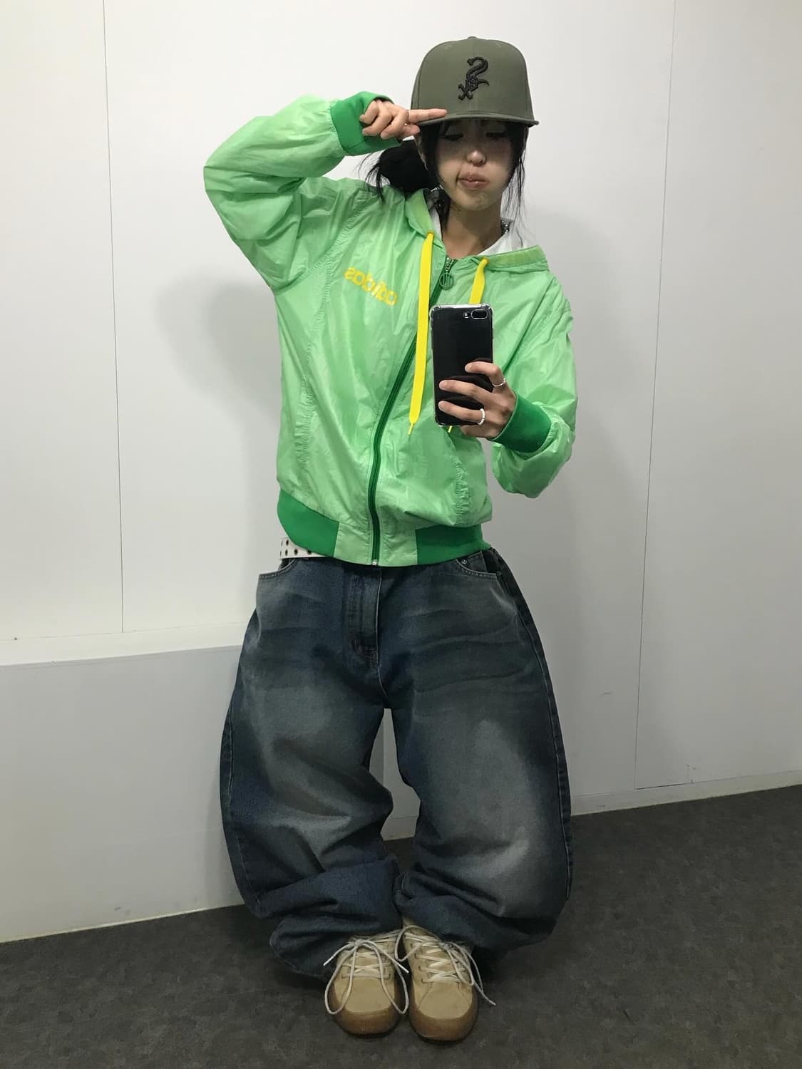 Adidas Old School Windbreaker 상품이미지2