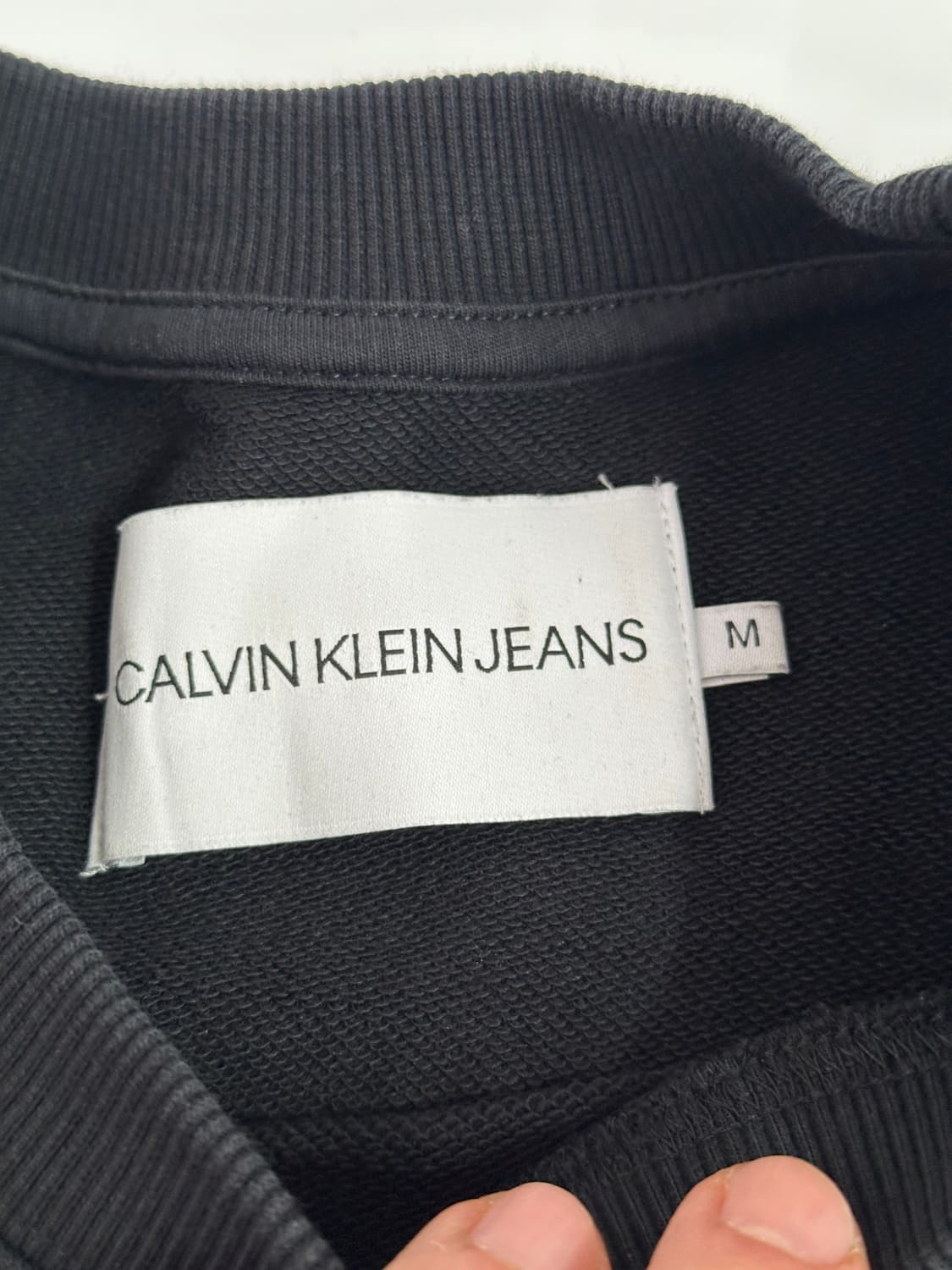 Calvin klein 캘빈클라인 빅로고 맨투맨 블랙 M 상품이미지3