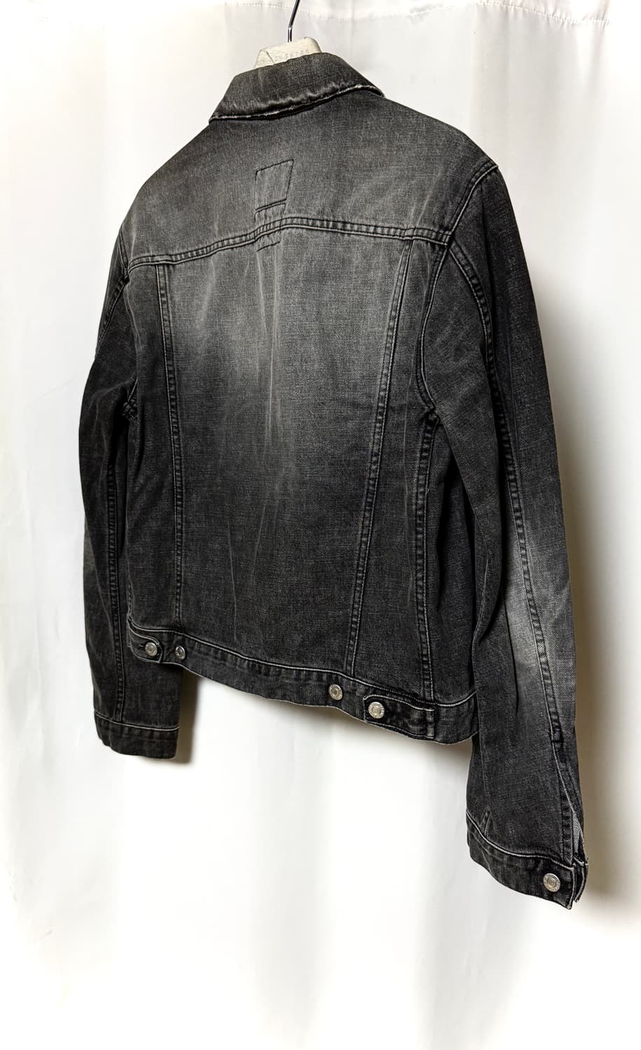 헬무트랭 90s Fade Washed Denim 트러커 자켓 상품이미지6