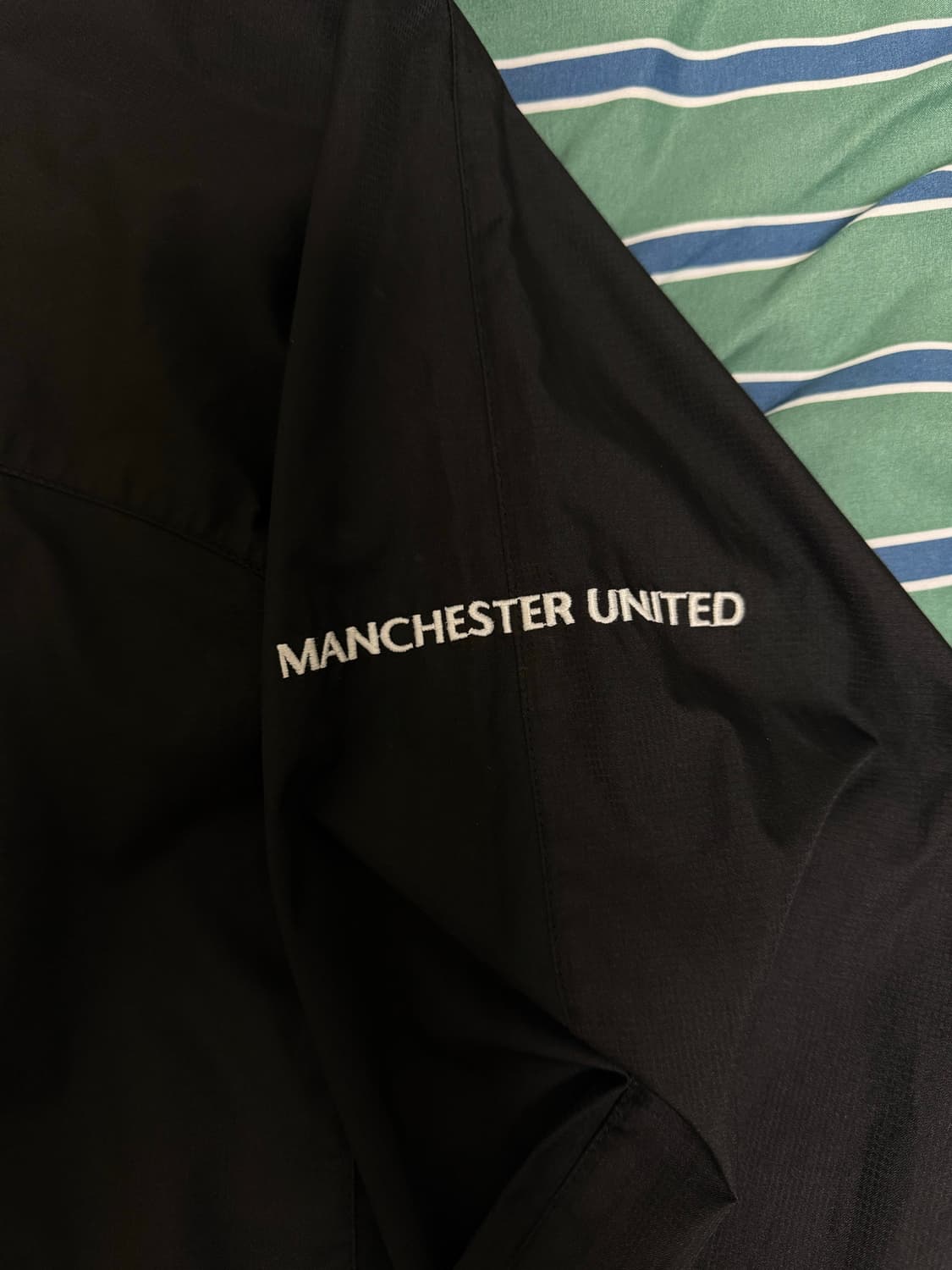 나이키 맨유 박지성에디션 바람막이 L 상품이미지3