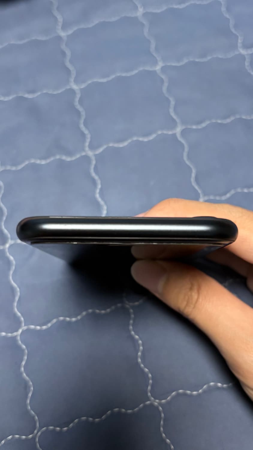 아이폰 SE3 128gb 상품이미지6