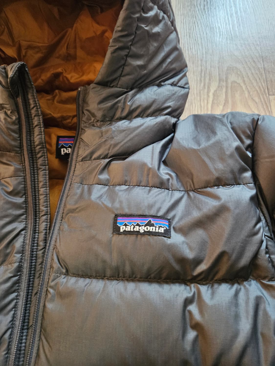 파타고니아 다운 스웨터 후디 후드 경량 패딩 s 100 상품이미지4
