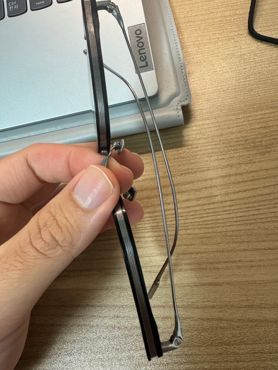 젠틀몬스터 알리오X 상품이미지1