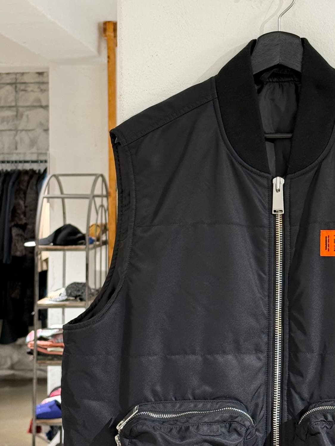 헤론 프레스톤 블랙 나일론 지퍼 포켓 질레 베스트 상품이미지2