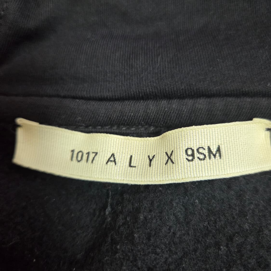 L 알릭스 나이키 카모 후드집업 상품이미지4