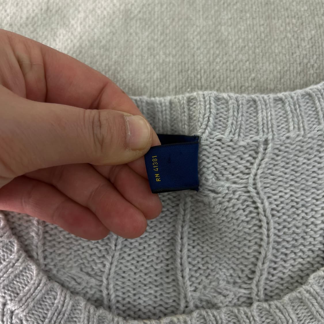 100 폴로랄프로렌 라이트그레이 꽈배기 니트 상품이미지4