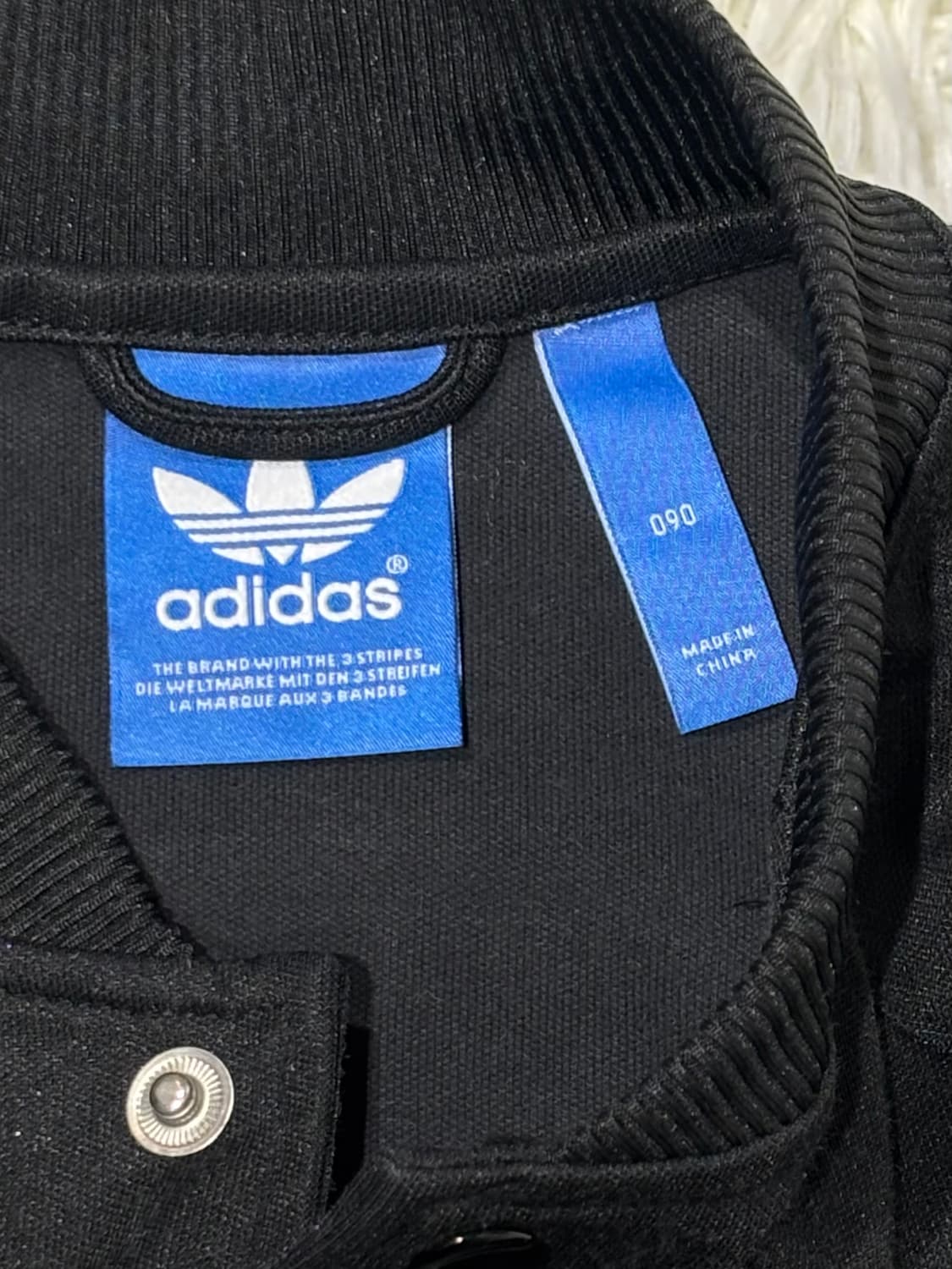 아디다스 블랙 빅로고 트랙탑 상품이미지6