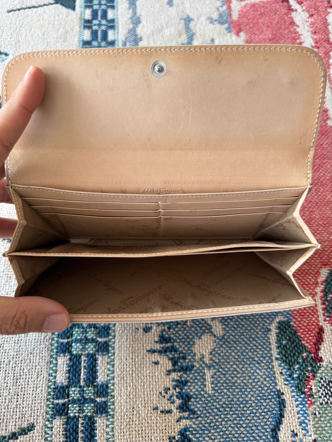 살바토레 페라가모(Salvatore Ferragamo)장지갑(ITALY) 상품이미지7